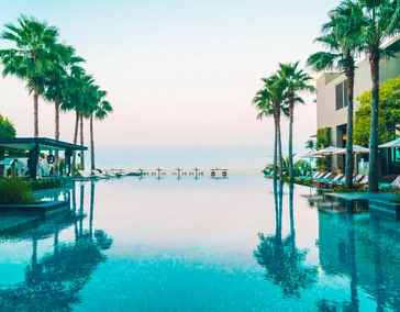 Виллы с бассейнами и видом на океан